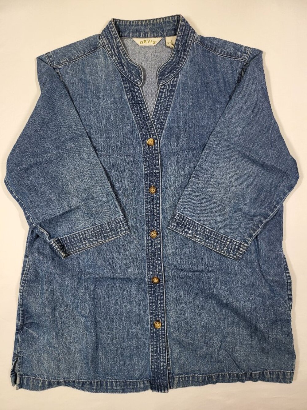 Orvis Denim Tunic Top Medium Blue 3/4 Sleeve Button Front Split Neck Side Pocket
